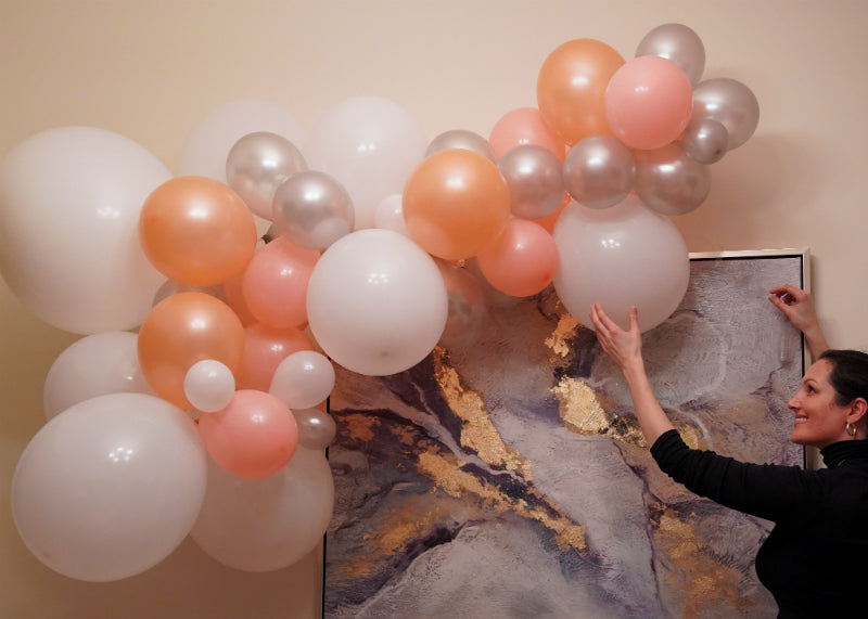 Balloon Garland Tutorial – How To Easily Make a Balloon Garland